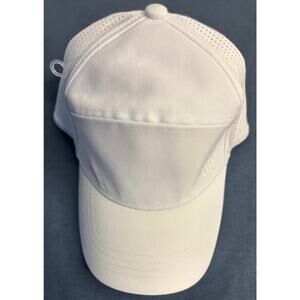 White VRST snapback Hat nwot